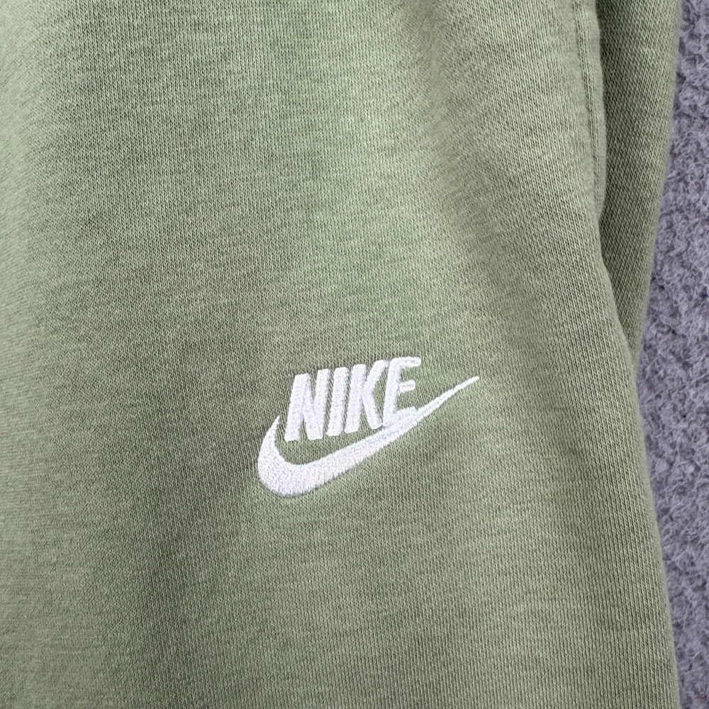 Nike Joggers Mens M Green Sportswear Club Fleece Sweatpants‎ Lounge Comfort Gym